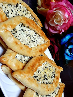 صورة لوصفة فطائر جبنه بيضا