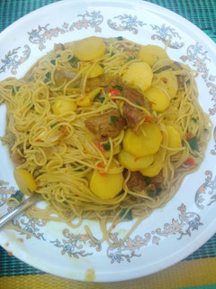 A picture of Spaghetti with Irish.