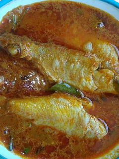 மீன் கறி / ரெட் ஸ்னப்பர் மீன் கறி செய்முறை முக்கிய புகைப்படம்