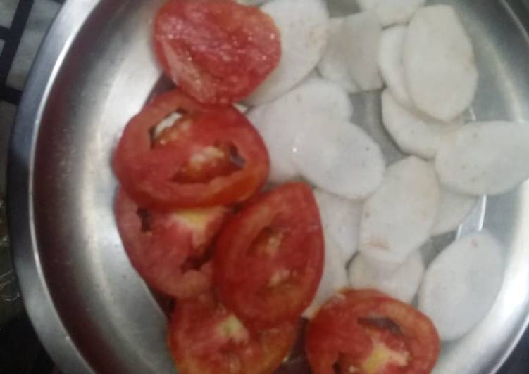 Step-by-Step Guide to Prepare Super Quick Homemade Tomato radish salad