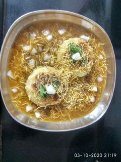 રગડા પેટીસ(Ragda patties Recipe in Gujarati) રેસીપી મુખ્ય ફોટો