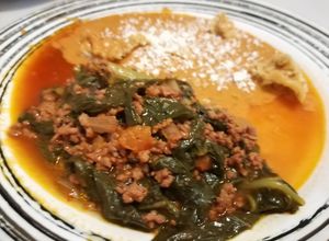 Una foto de Acelgas con Carne 🍖 Molida