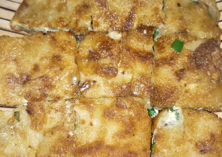 Martabak telur praktis dgn daging sisa masakan