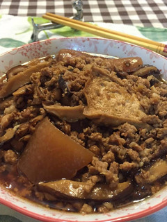 香菇肉燥滷油豆腐 的食譜成品照片