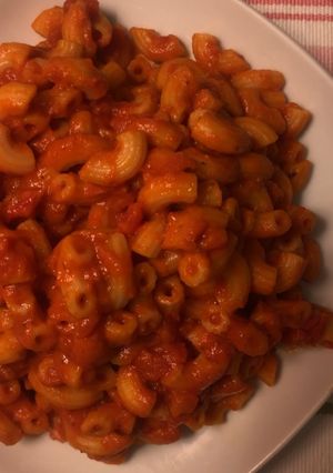 صورة لوصفة باستا فيقن مع صوص الحمص pasta with hummus