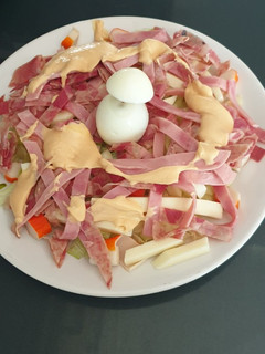 Una foto de Ensalada con el chef
