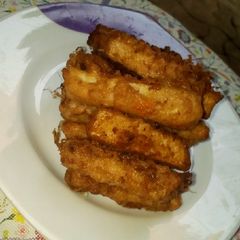 A picture of Tofu fingers.