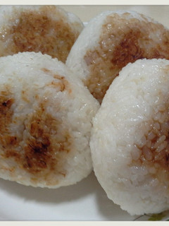 烤日式飯糰 的食譜成品照片