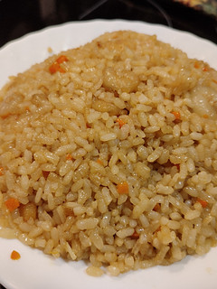 Una foto de Arroz frito con gambas