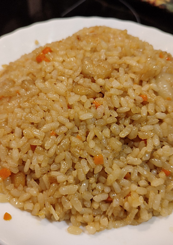 Una foto de Arroz frito con gambas