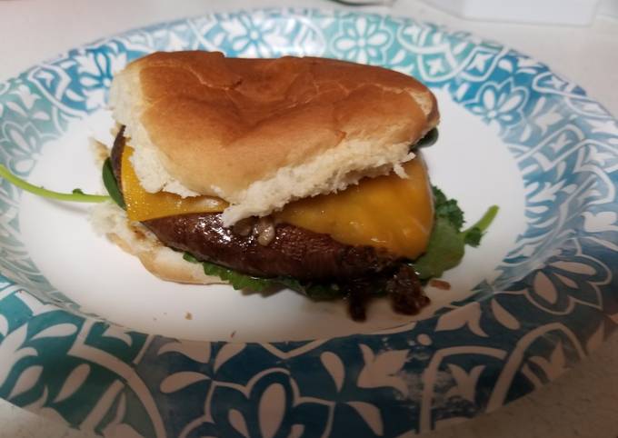 Easiest Way to Make Speedy Portabello Burger