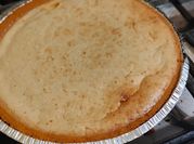 Una foto de tarta queso philadelphia leche condensada