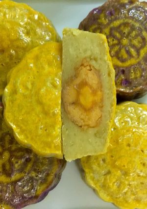 Hình của món Bánh khoai lang trứng muối.