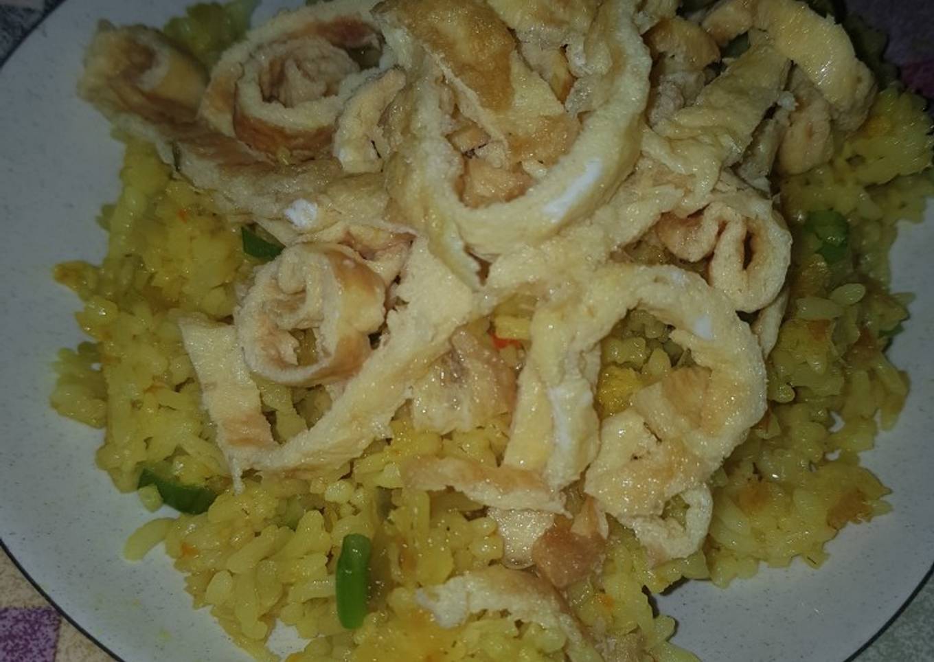 Nasi goreng kunyit enak