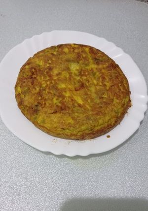Una foto de Tortilla de aguacate y queso