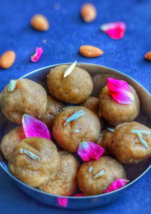 A picture of Atte ki pinni.