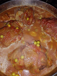 Una foto de Pollo guisado