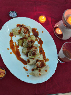 A picture of Steam Chicken staff cabbage rolls with sauce / yammy tasty recip.
