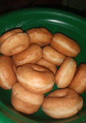 A picture of Ring Doughnuts.