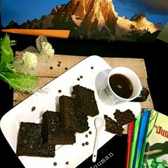 A picture of Brownies.