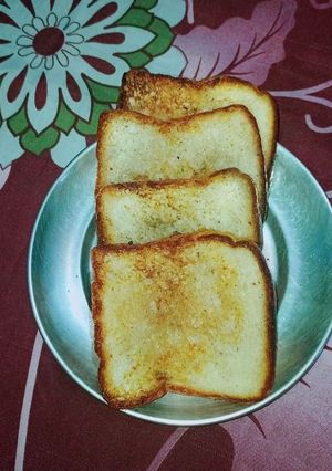A picture of Roasted bread.