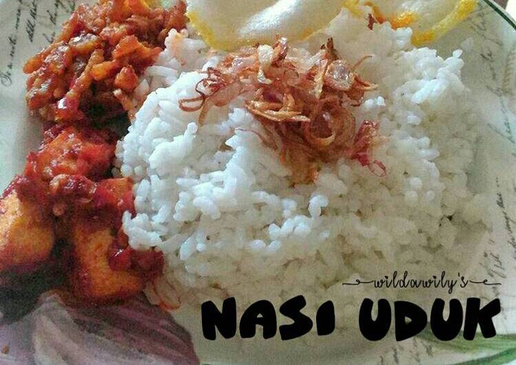 Resep Nasi Uduk (pakai sisa nasi) #pr_homemadestreetfood yang Enak