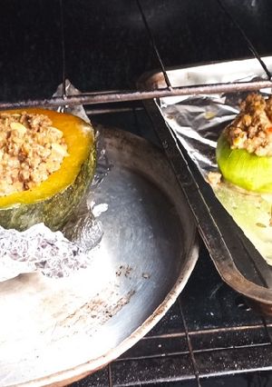 Una foto de Zapallitos de tronco y zapallo criollo relleno