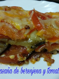 Una foto de Lasaña de berenjena y tomate