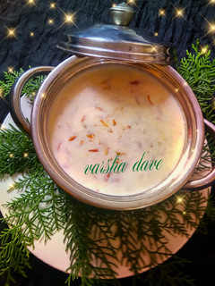 ડ્રાયફ્રુટસ બાસુંદી (Dryfruits Basundi Recipe In Gujarati) રેસીપી મુખ્ય ફોટો