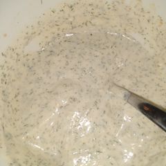 A picture of Mediterranean White Sauce.