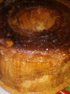 Una foto de Torta especiada navideña