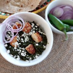 A picture of Palak Paneer.