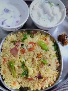 தக்காளி சாதம் 2(தண்ணீர் சேர்க்காமல்)(tomato rice recipe in tamil) செய்முறை முக்கிய புகைப்படம்