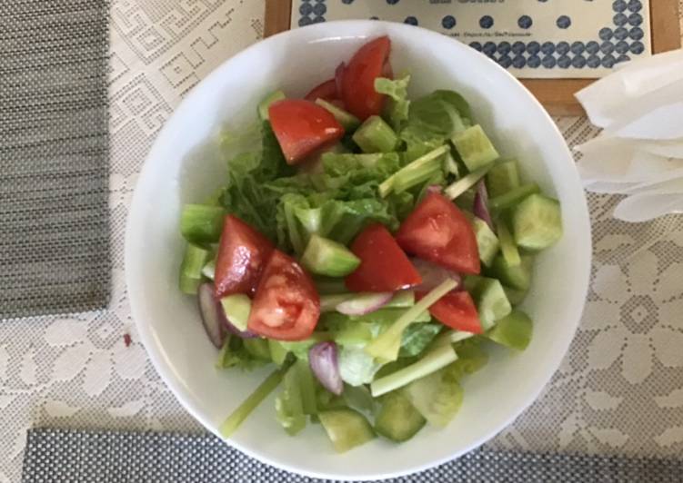Recipe of Greek salad in 28 Minutes for Family