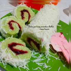 รูปของ Bolu gulung pandan kukus irit