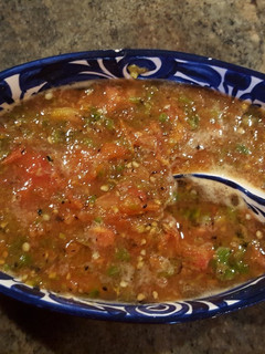 Una foto de Deliciosa salsa de jitomates asados