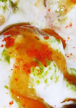 A picture of Moong dal dahi vada.
