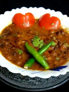काला चना करी (Kala chana curry recipe in Hindi) रेसिपी मुख्य फोटो
