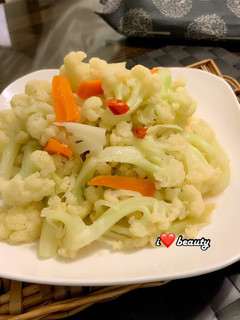 輕拌花椰菜 的食譜成品照片