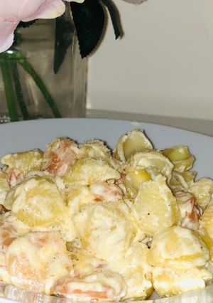 A picture of Creamy Prawns pasta.