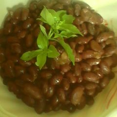 A picture of Waken gembo (gembo beans).