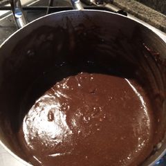 A picture of Chocolate sauce.