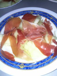 Una foto de Melón con jamón