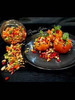 टोमाटो स्प्राउट सलाद (Tomato sprout salad recipe in Hindi) रेसिपी मुख्य फोटो