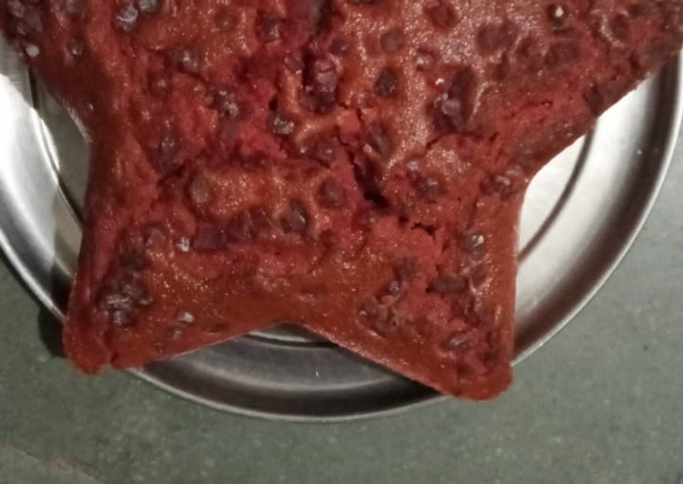 Magic Red Star Tuty Fruity Cake