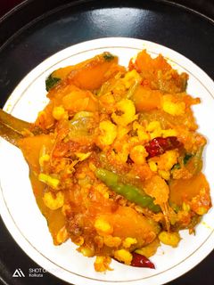 চিংড়ি কুমড়ো চচ্চড়ি (Chingri kumri chocchori recipe in Bengali) রেসিপির প্রধান ছবি