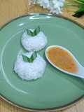 200. Ketan Urap Kelapa