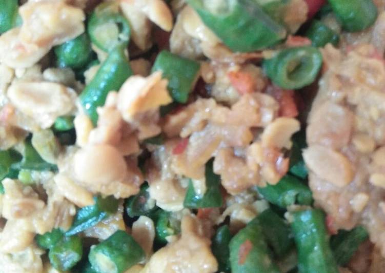 03«Tumis kacang panjang tempe geprek