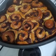 A picture of Blueberry-cinnamon rolls.