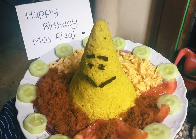 Yuk intip, Bagaimana cara bikin Tumpeng nasi kuning yang nikmat